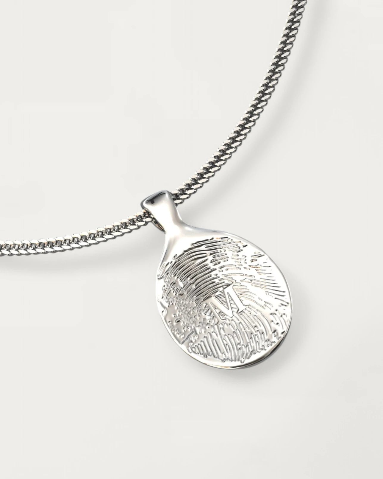 Collar Personalizado con Huella e Inicial en Plata